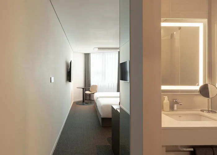 Urbanstay Songdo Hotel 4*